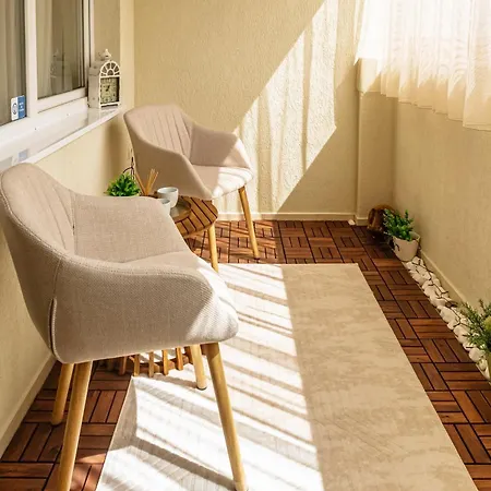 Tirol -green * Veliko Tarnovo