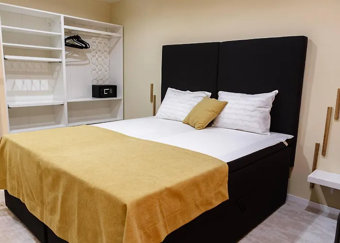 Tirol -green Велико-Тырново